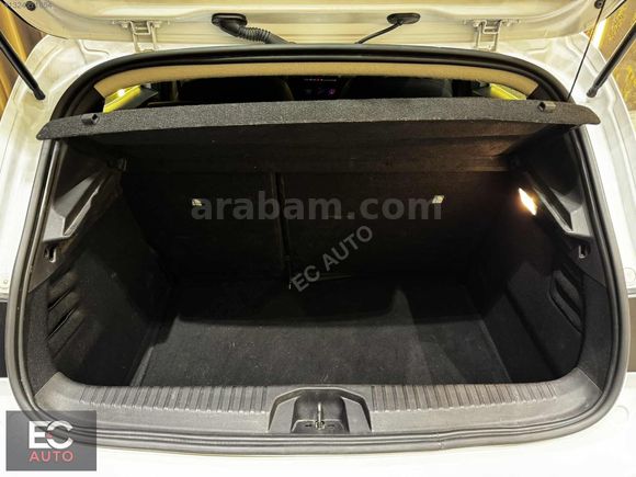 EC AUTO 2023 RENAULT CLIO BOYASIZ DEĞİŞENSİZ 12 TAKSİT