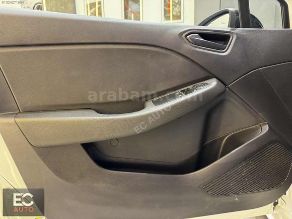 EC AUTO 2023 RENAULT CLIO BOYASIZ DEĞİŞENSİZ 12 TAKSİT