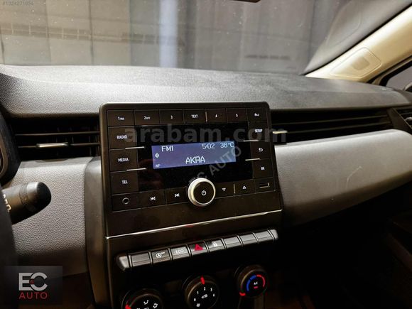 EC AUTO 2023 RENAULT CLIO BOYASIZ DEĞİŞENSİZ 12 TAKSİT