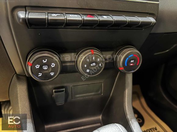 EC AUTO 2023 RENAULT CLIO BOYASIZ DEĞİŞENSİZ 12 TAKSİT
