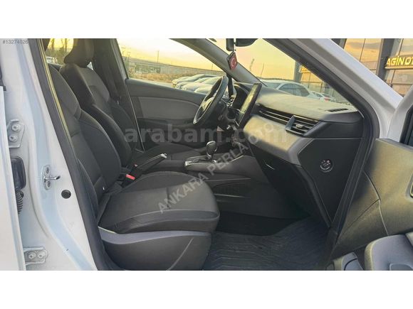 2020model 95 Bin km HATASIZ BOYASIZ TESLA EKRAN 100HP CLİO