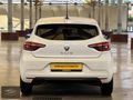 2023 RENAULT CLİO 1.0 TCe JOY , ORJINAL HATASIZ AYARINDA .