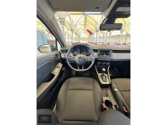 2023 RENAULT CLİO 1.0 TCe JOY , ORJINAL HATASIZ AYARINDA .