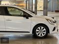 2023 RENAULT CLİO 1.0 TCe JOY , ORJINAL HATASIZ AYARINDA .