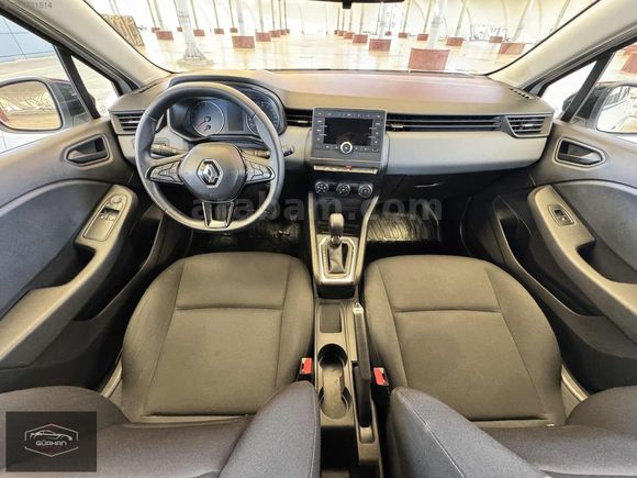 2023 RENAULT CLİO 1.0 TCe JOY , ORJINAL HATASIZ AYARINDA .