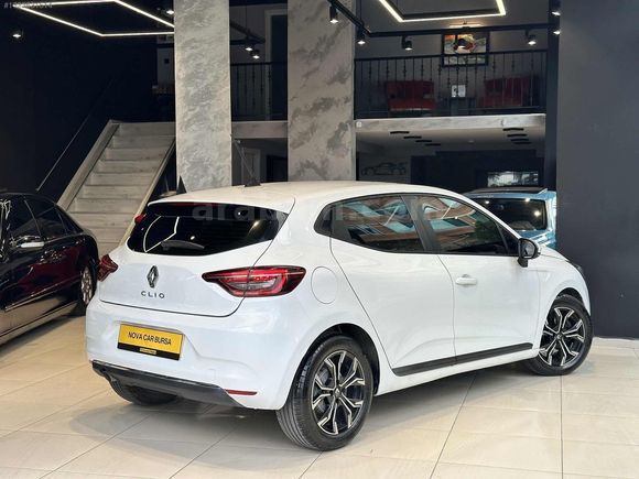 NOVA CAR'DAN RENAULT CLIO HB JOY 1.0TCE OTOMATİK/ÇELİK JANT