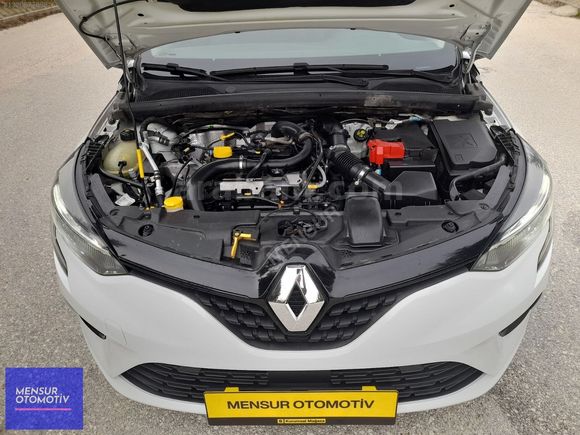 2022 Clio 102000km OTOMATİK değişensiz