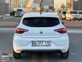 EMRE_DEN_2021_RENAULT_CLİO_TESLA_EKRAN_GERİ_GÖRÜŞ_KAMERA_OTOM