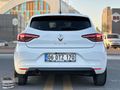 EMRE_DEN_2021_RENAULT_CLİO_TESLA_EKRAN_GERİ_GÖRÜŞ_KAMERA_OTOM