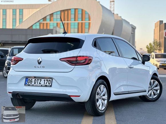 EMRE_DEN_2021_RENAULT_CLİO_TESLA_EKRAN_GERİ_GÖRÜŞ_KAMERA_OTOM