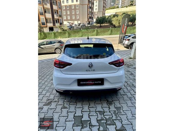 2022 MODEL RENAULT CLİO JOY 1.0 TCE TESLA EKRAN OTOMATİK
