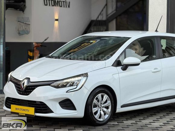 90 bin Km de 2022 otomatik clio