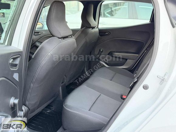 90 bin Km de 2022 otomatik clio
