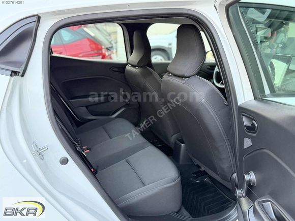 90 bin Km de 2022 otomatik clio