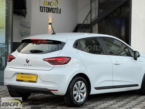 90 bin Km de 2022 otomatik clio