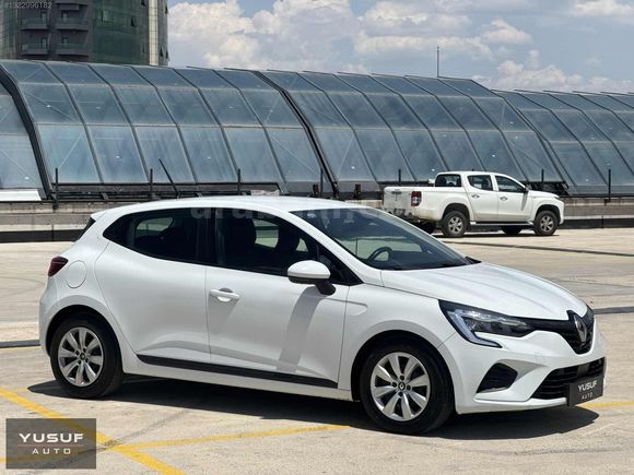 HATASIZ BOYASIZ 2021 MODEL RENAULT CLİO 1.0TCe JOY 96.000KM