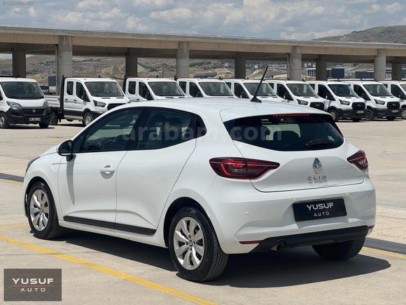 HATASIZ BOYASIZ 2021 MODEL RENAULT CLİO 1.0TCe JOY 96.000KM