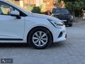 2022 MODEL 1.0 TURBO OTOMATİK CLİO JOY