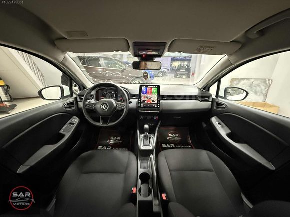 47.000 KM* 2022 CLİO 1.0 TCE DEĞİŞENSİZ TESLA EKRAN / GERİ GÖRÜŞ