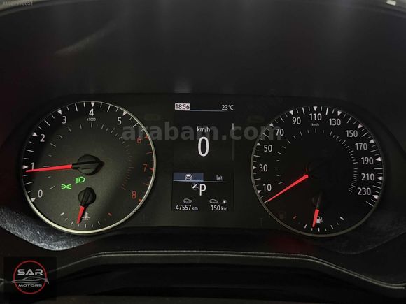 47.000 KM* 2022 CLİO 1.0 TCE DEĞİŞENSİZ TESLA EKRAN / GERİ GÖRÜŞ