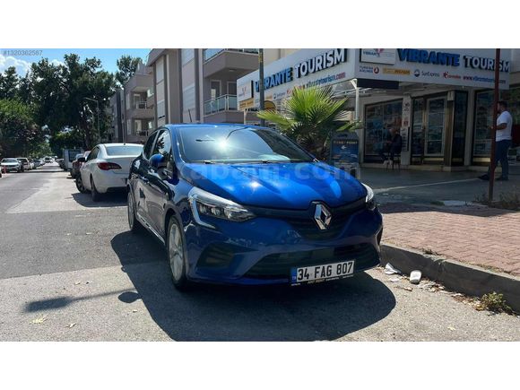 2022 RENAULT CLİO 1.0 TCE JOY HATASIZ
