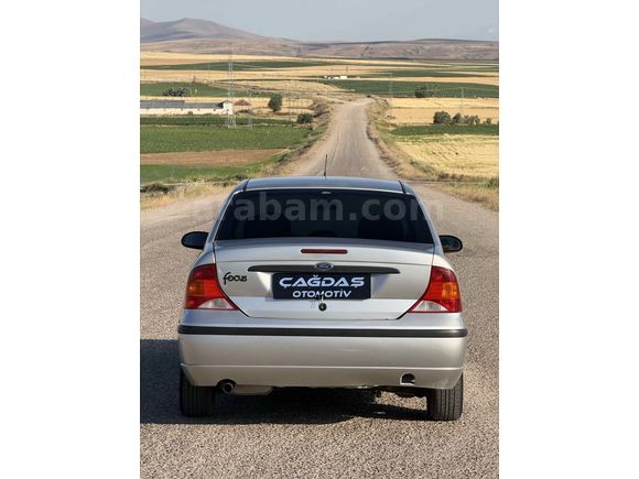 Galeriden Ford Focus 1.6 Comfort 2004 Model Yozgat