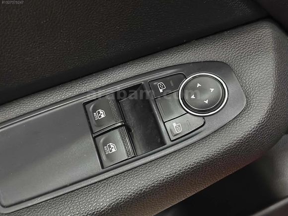 *HATASIZ*2022 TESLA/G. GÖRÜŞ/C.PLAY*ALEV KIRMIZI*SERVİS BAKIMLI*