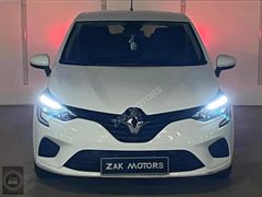 Hatasız Boyasız Tramersiz % 20 Kdv li Tesla Ekranlı Clio Joy