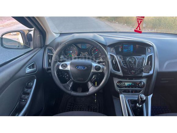 SAHİBİNDEN DEĞİŞENSİZ DOLULAR DOLUSU FORD FOCUS 3 
