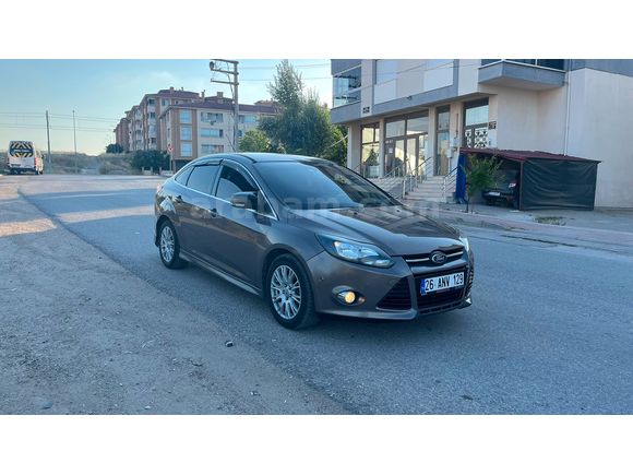 SAHİBİNDEN DEĞİŞENSİZ DOLULAR DOLUSU FORD FOCUS 3 