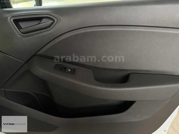 2023 HATASIZ RENAULT CLIO 1.0 TCe JOY X-TRONIC