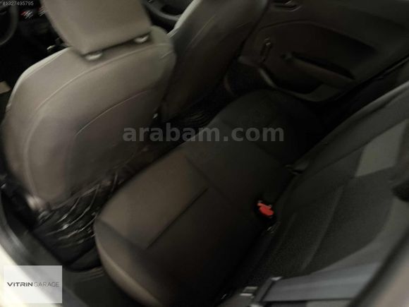 2023 HATASIZ RENAULT CLIO 1.0 TCe JOY X-TRONIC