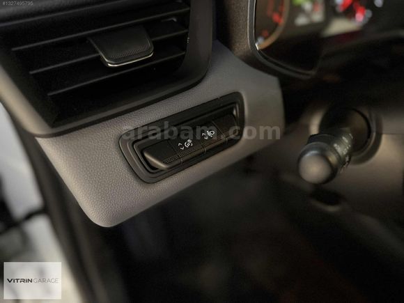 2023 HATASIZ RENAULT CLIO 1.0 TCe JOY X-TRONIC