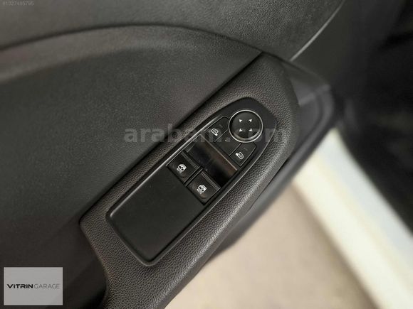 2023 HATASIZ RENAULT CLIO 1.0 TCe JOY X-TRONIC