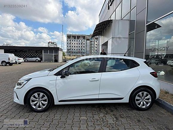 2023 CLİO 1.0 TCE JOY - 64.000 KM - TABLET EKRAN - BOYASIZ