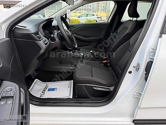 2023 CLİO 1.0 TCE JOY - 64.000 KM - TABLET EKRAN - BOYASIZ