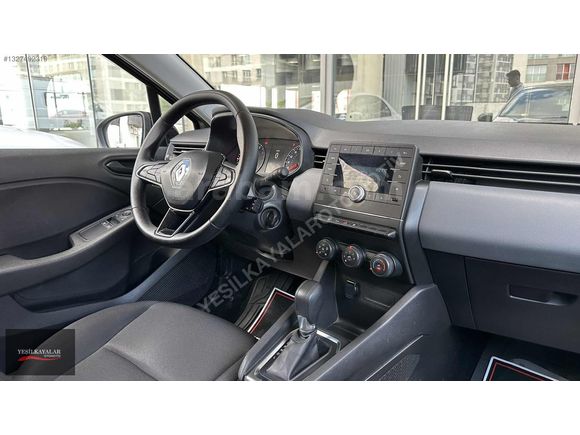 340 BİN PEŞİNATLA 22 MODEL RENAULT CLİO 1.0 TC LANSMAN RENK
