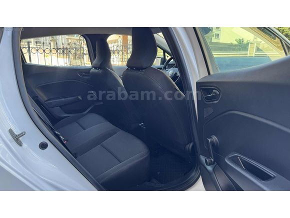 BG OTOMOTİVDEN SIFIR AYARINDA CLİO