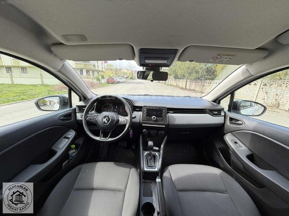 2023 1.0 TCE OTOMOTİK CLİO