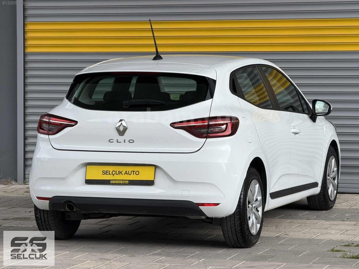 Galeriden Renault Clio 1.0 TCe Joy 2022 Model Adana 60.000 km Beyaz 7