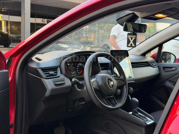 AKIN OTOMOTİV'DEN SATILIK RENAULT CLIO HATASIZ BOYASIZ