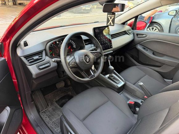 AKIN OTOMOTİV'DEN SATILIK RENAULT CLIO HATASIZ BOYASIZ
