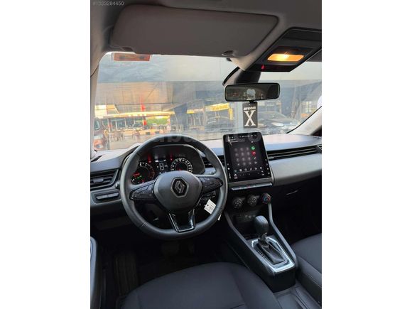 AKIN OTOMOTİV'DEN SATILIK RENAULT CLIO HATASIZ BOYASIZ