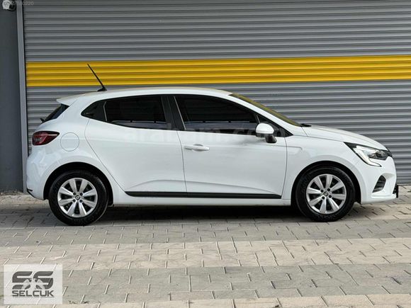 SELÇUK AUTO | 2022 RENAULT CLİO 1.0 TCE JOY HATASIZ 41 BİN KM