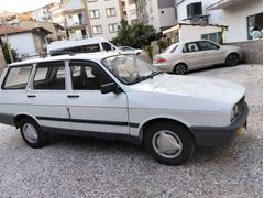 1997 md TOROS degişen yok TEMİZ AİLE ARABASI