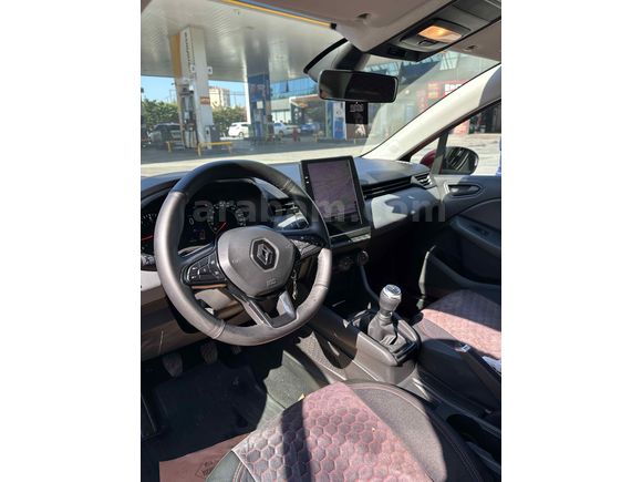 Sahibinden Renault Clio 1.0 SCe Joy 2022 Model 