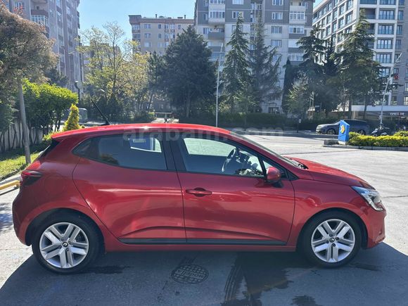 Sahibinden Renault Clio 1.0 SCe Joy 2022 Model 