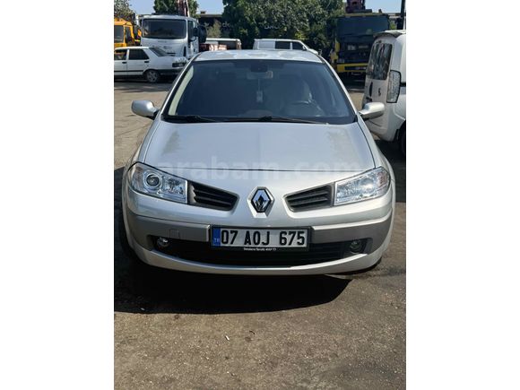 Galeriden Renault Megane 1.5 dCi Dynamique 2006 Model Antalya