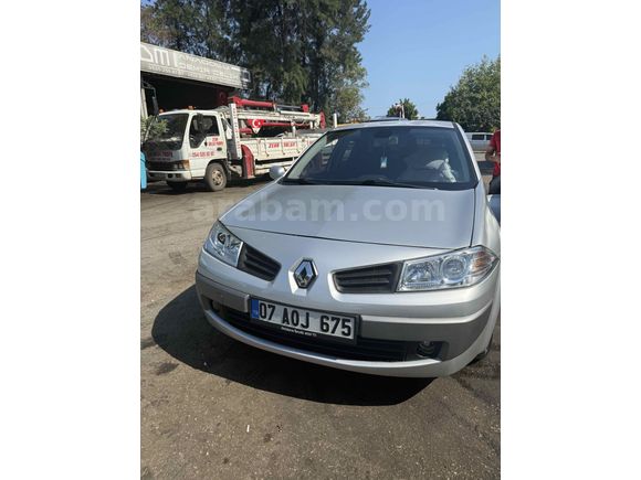 Galeriden Renault Megane 1.5 dCi Dynamique 2006 Model Antalya