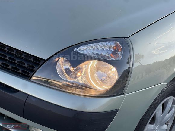 IŞIK AUTO'DAN HATASIZ 2003 MODEL MANUEL EXPRESSİON 1.4
